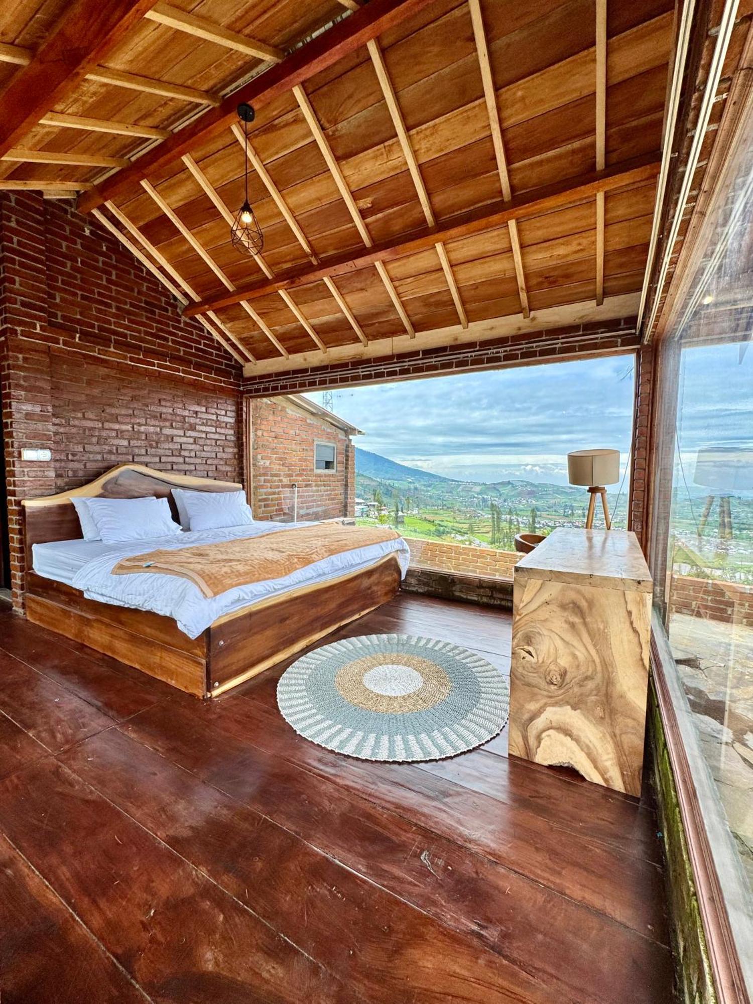 Jolotundo Lodge Banjarnegara Εξωτερικό φωτογραφία